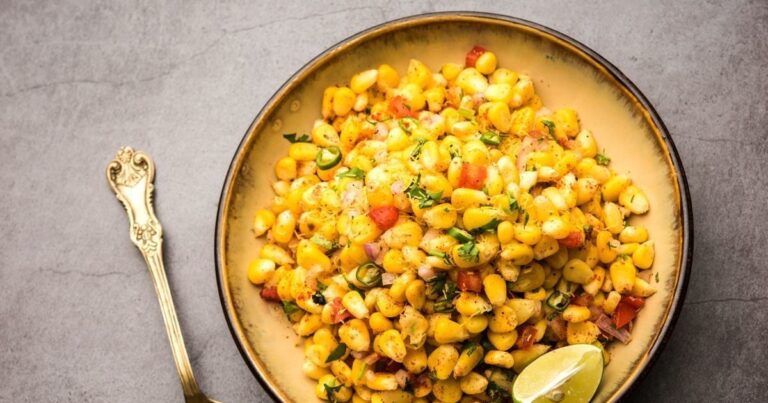Delicious and Healthy Corn Chaat Recipe: a Tasty Breakfast for Rainy Mornings